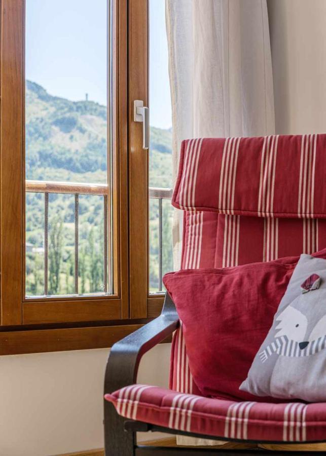El Balcon Familiar Del Pacino Daire Sallent de Gállego Dış mekan fotoğraf